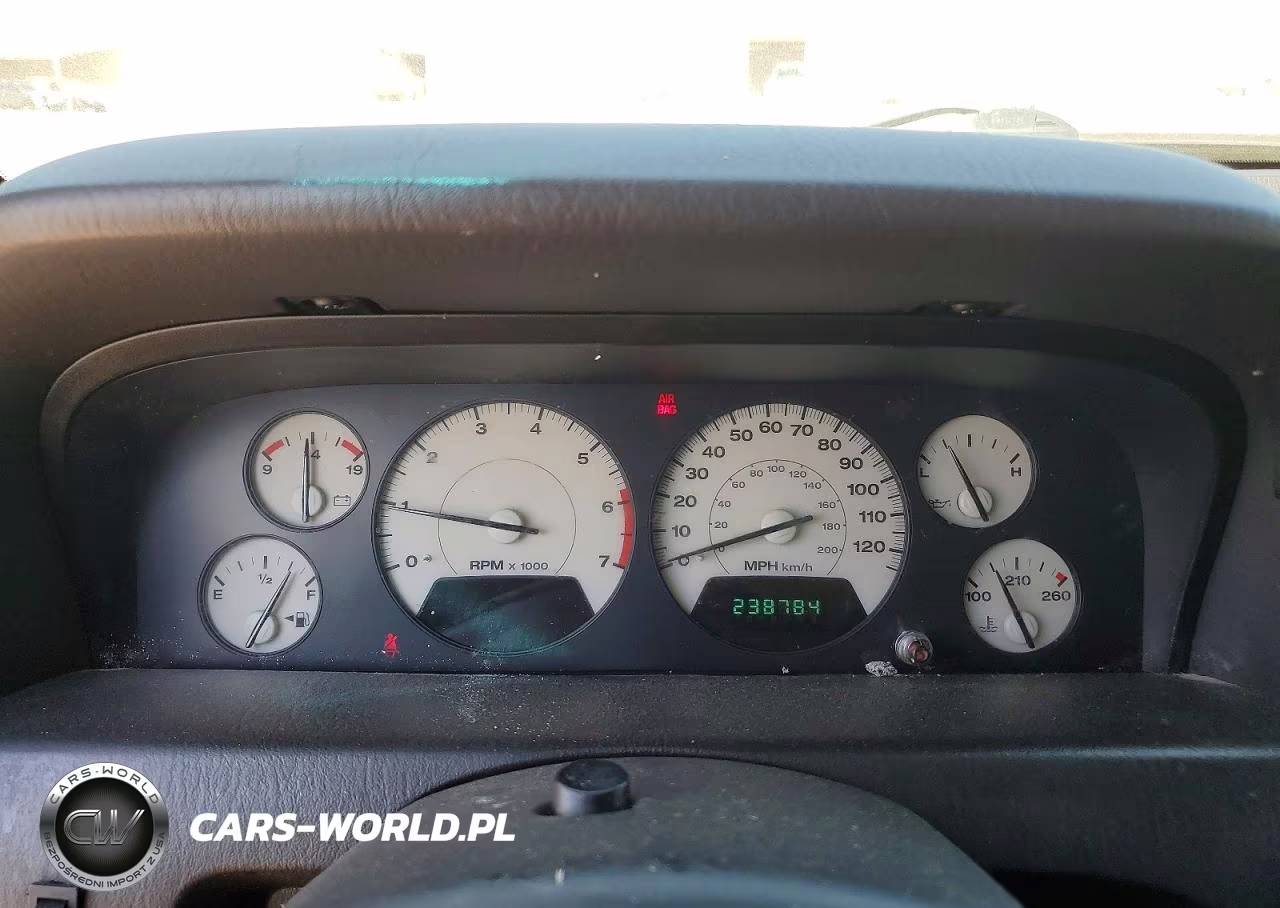2004 Jeep Grand Cherokee Laredo VIN:1J4GX48S24C205289 - 9