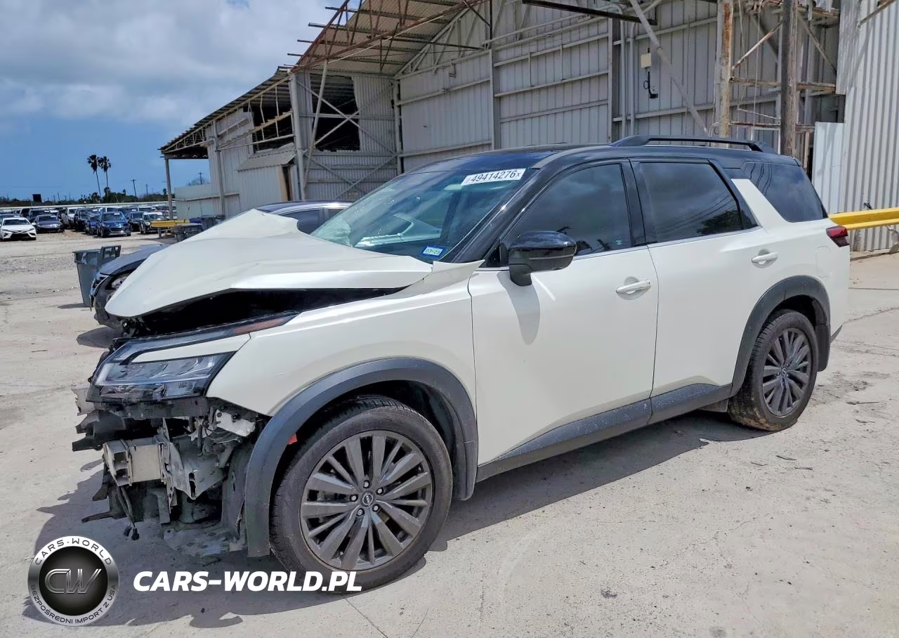 2022 Nissan Pathfinder Sl