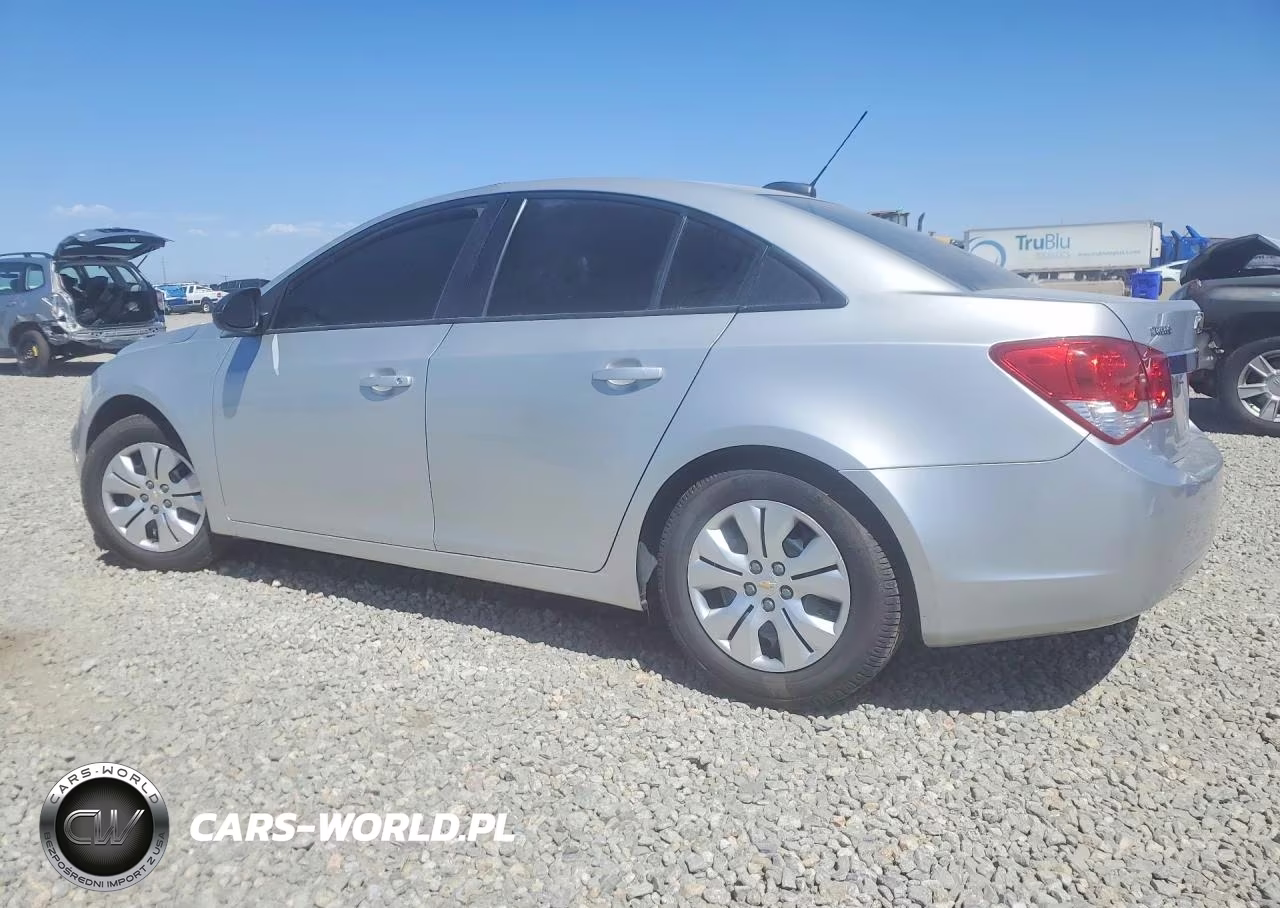 2015 Chevrolet Cruze Ls VIN:1G1PA5SG1F7152901 - 2