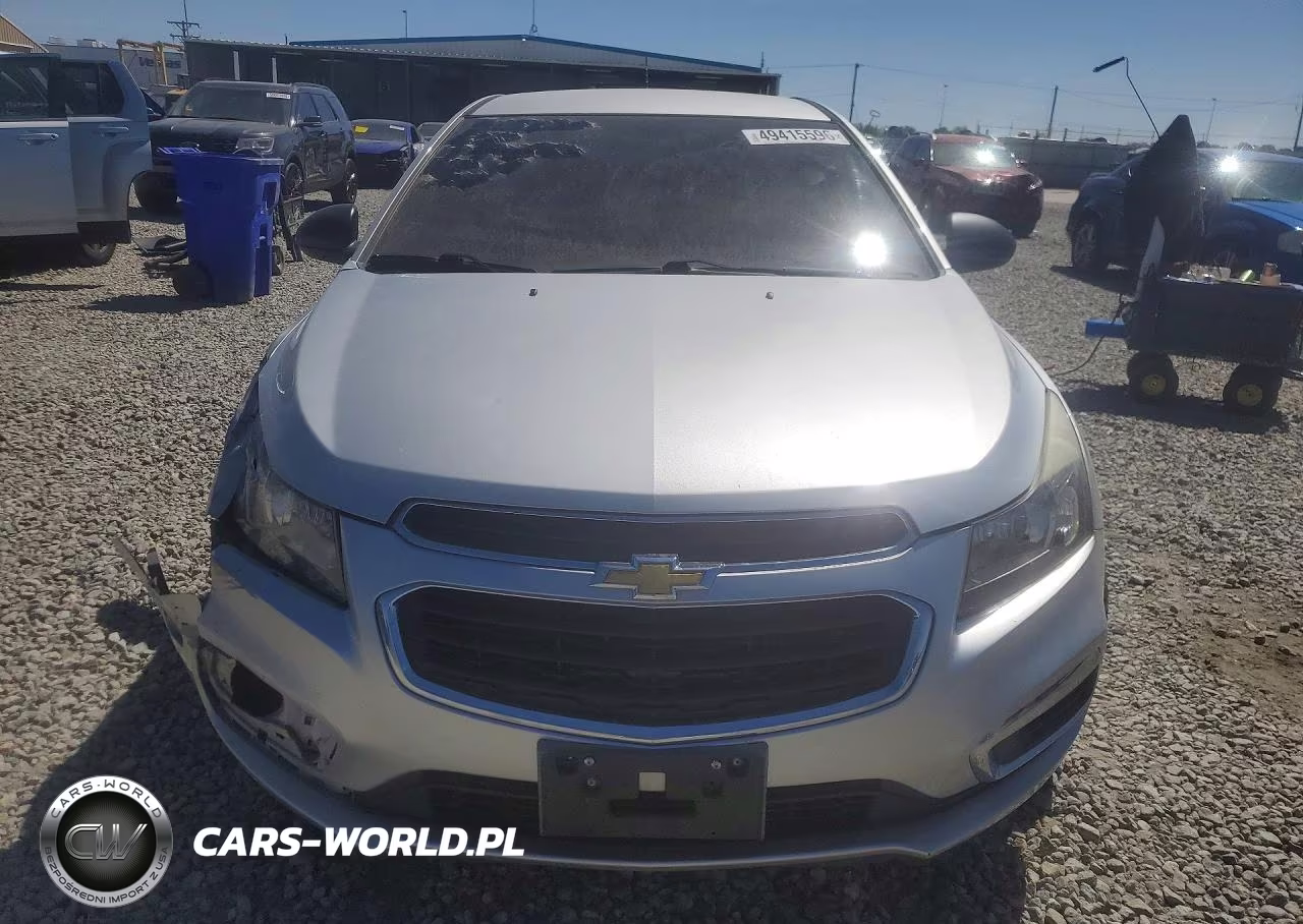 2015 Chevrolet Cruze Ls VIN:1G1PA5SG1F7152901 - 5