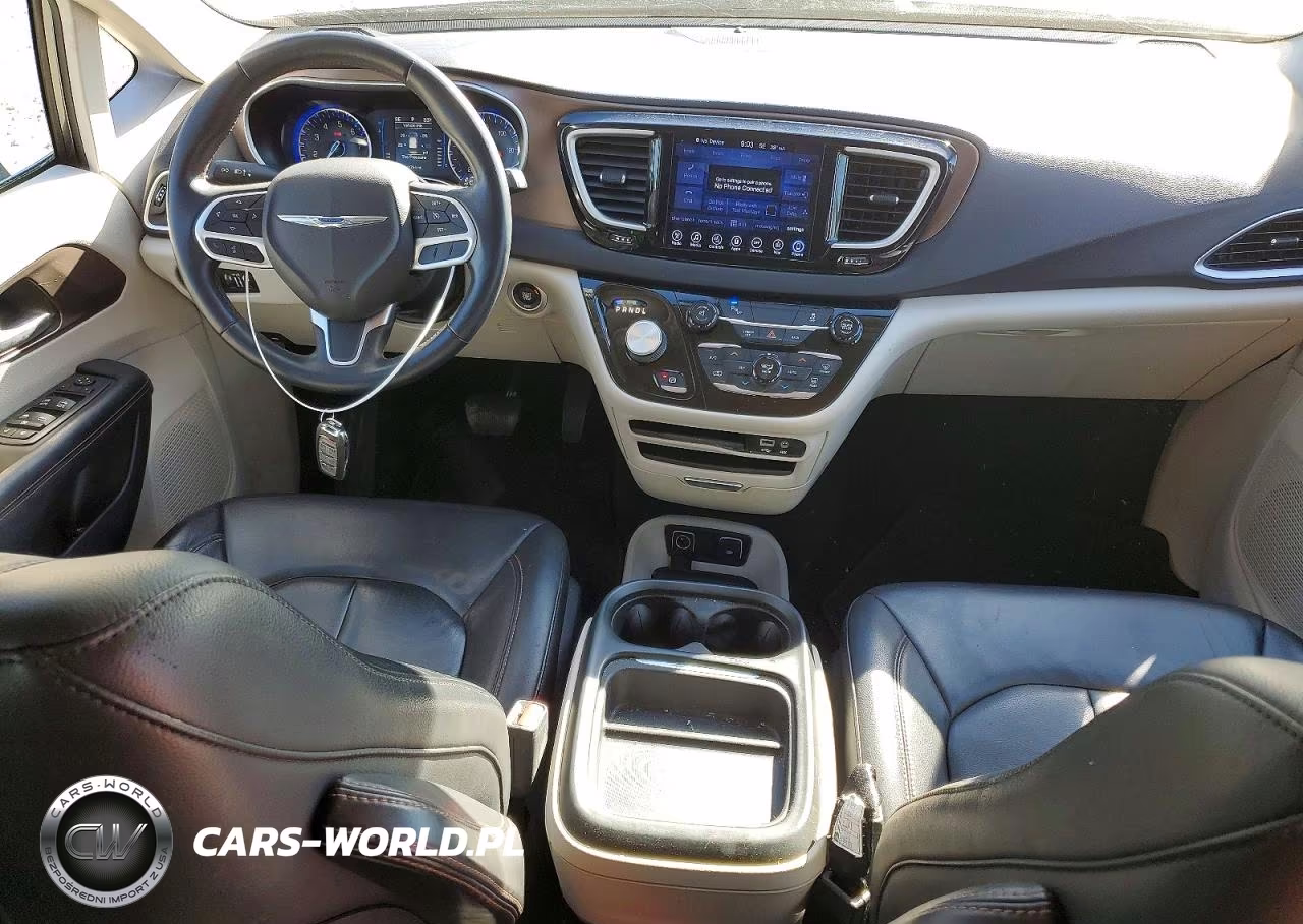 2017 Chrysler Pacifica Touring L VIN:2C4RC1BG5HR621816 - 8