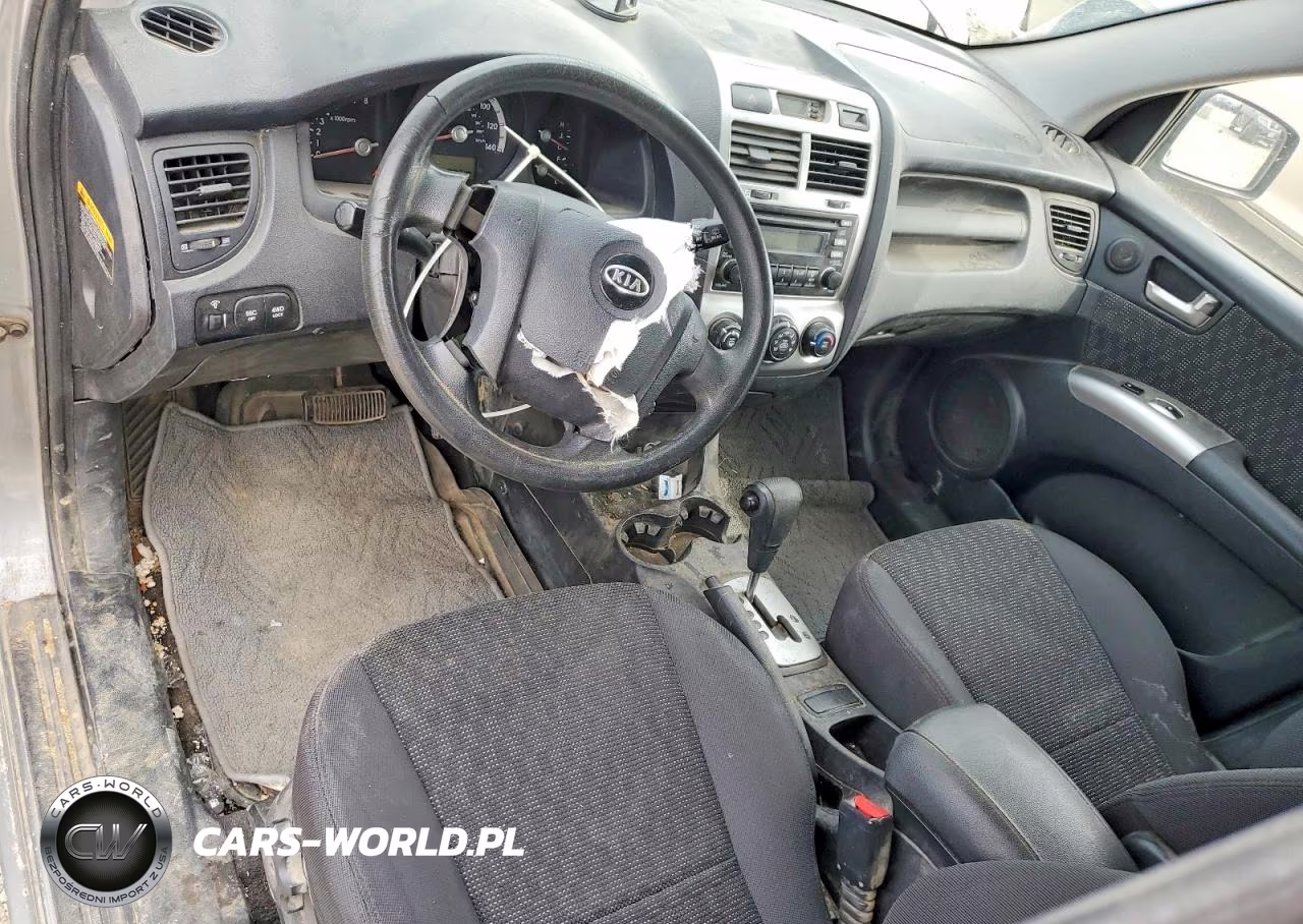 2007 Kia Sportage Lx VIN:KNDJE723077367200 - 8