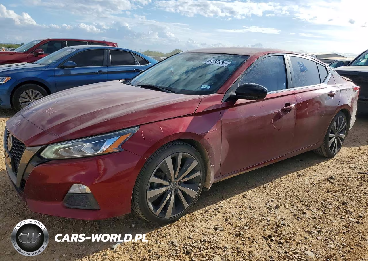 2020 Nissan Altima Sr