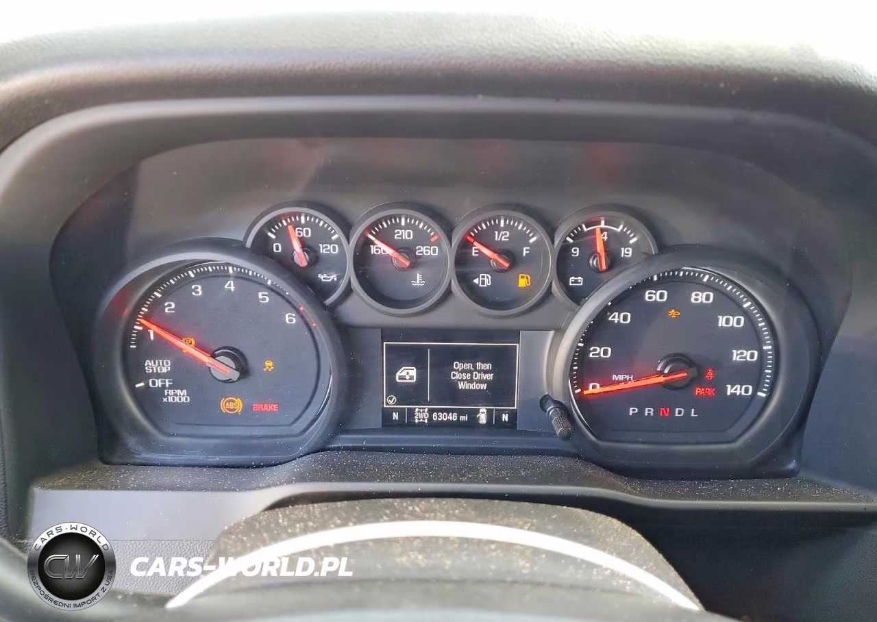 2022 Chevrolet Silverado K1500 Custom VIN:3GCPDBEK6NG561525 - 9
