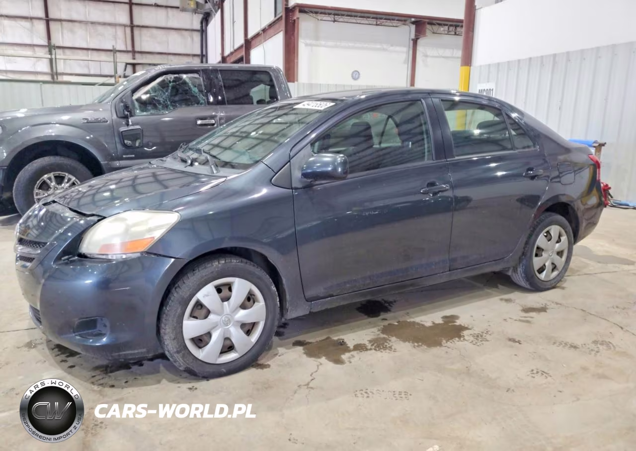 2007 Toyota Yaris Base