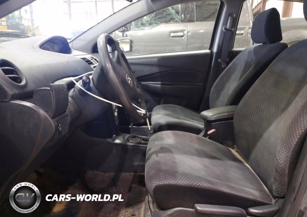 2007 Toyota Yaris Base VIN:JTDBT923674003502 - 7