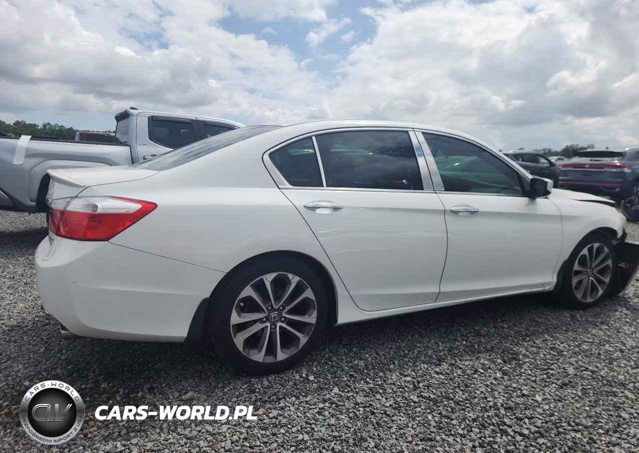 2015 Honda Accord Sport VIN:1HGCR2F53FA073224 - 3