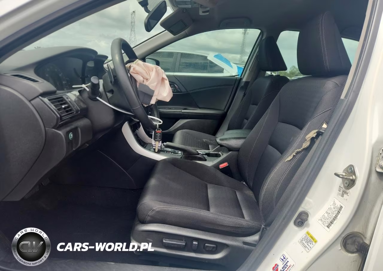 2015 Honda Accord Sport VIN:1HGCR2F53FA073224 - 7