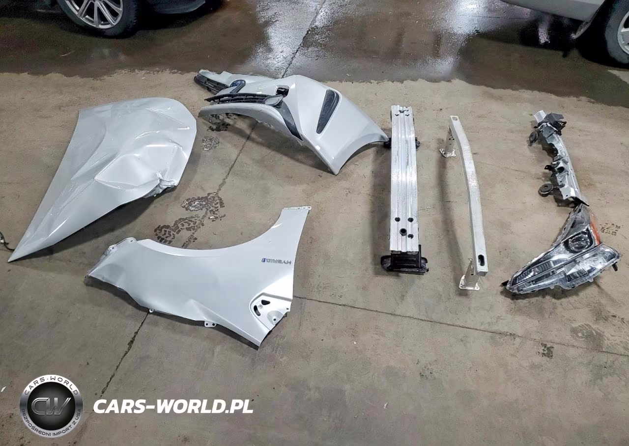 2021 Toyota Prius L Eco VIN:JTDKAMFU3M3143438 - 12