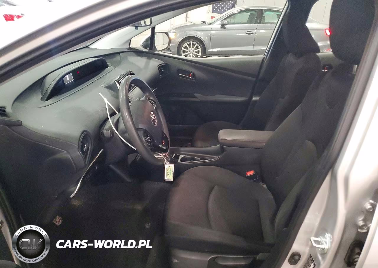 2021 Toyota Prius L Eco VIN:JTDKAMFU3M3143438 - 7