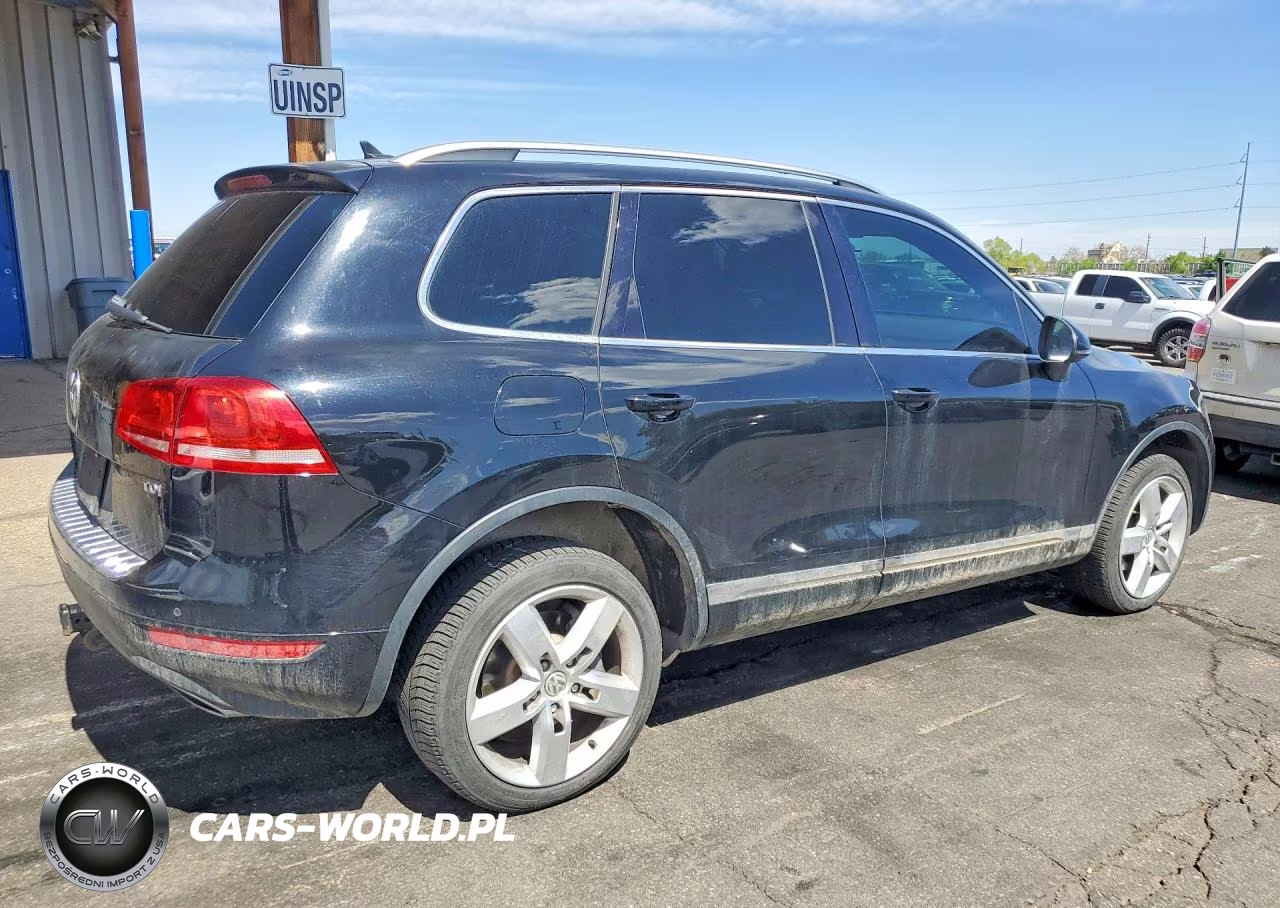 2012 Volkswagen Touareg V6 Tdi VIN:WVGFK9BPXCD004813 - 3