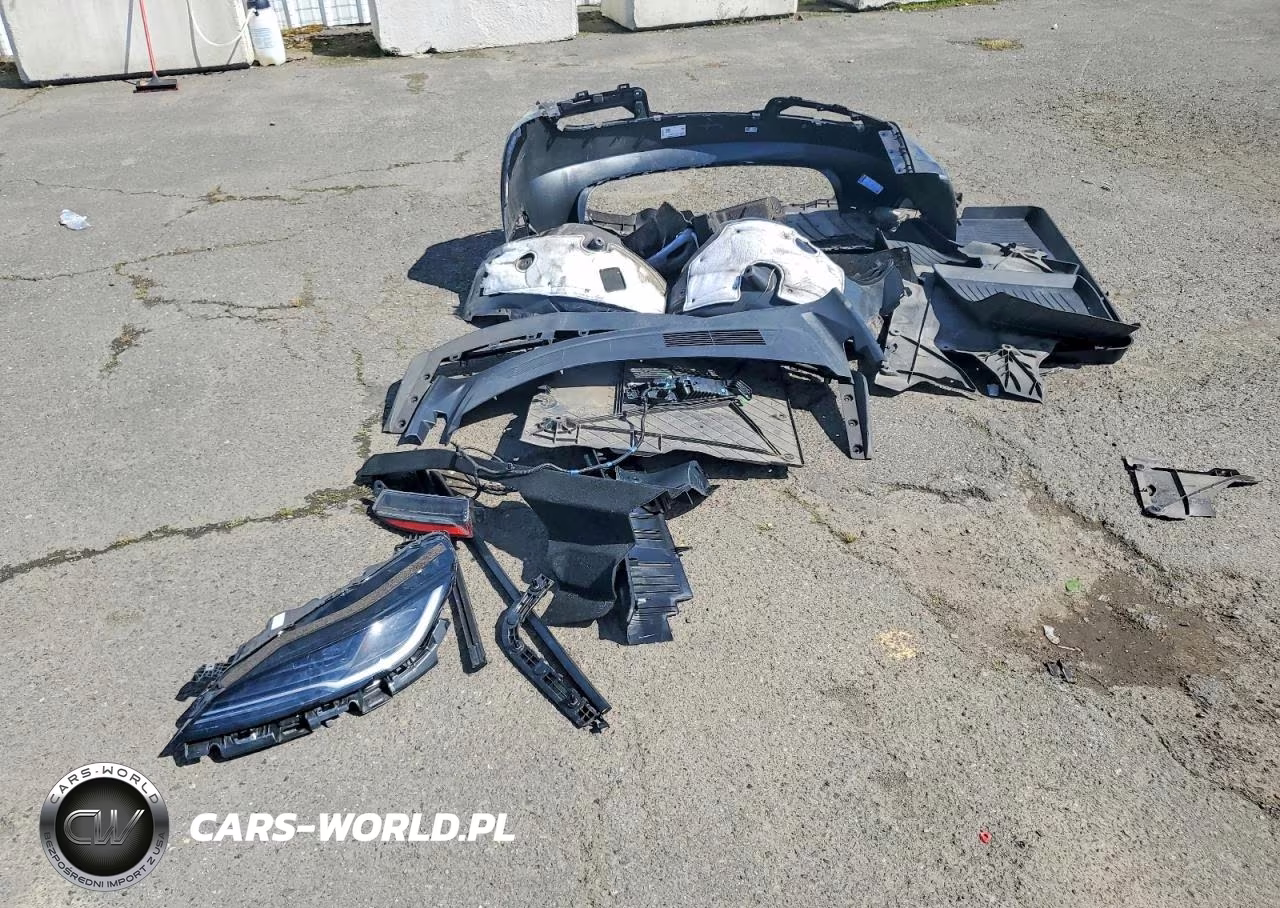 2025 Tesla Model 3 VIN:5YJ3E1EA4SF001856 - 12