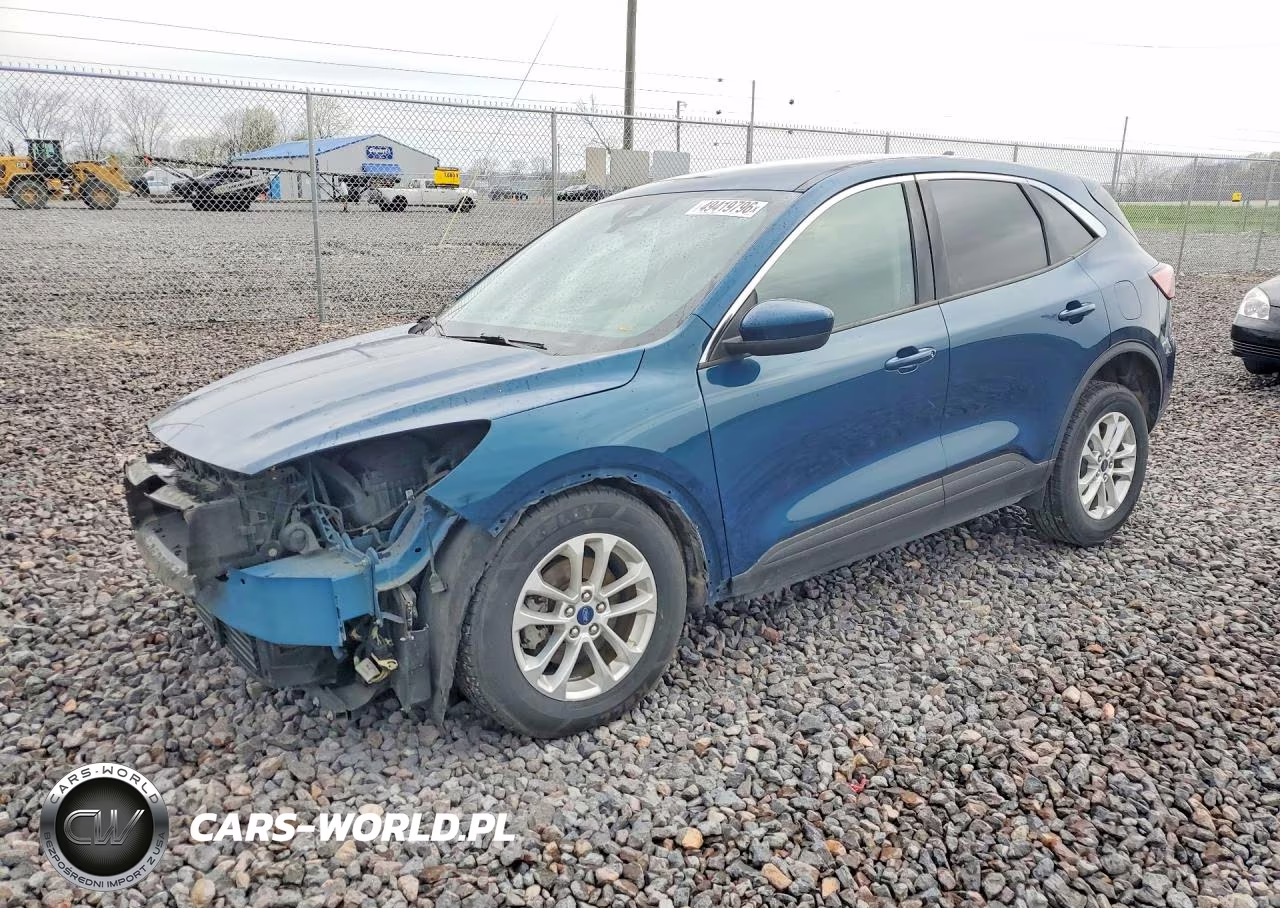 2020 Ford Escape Se