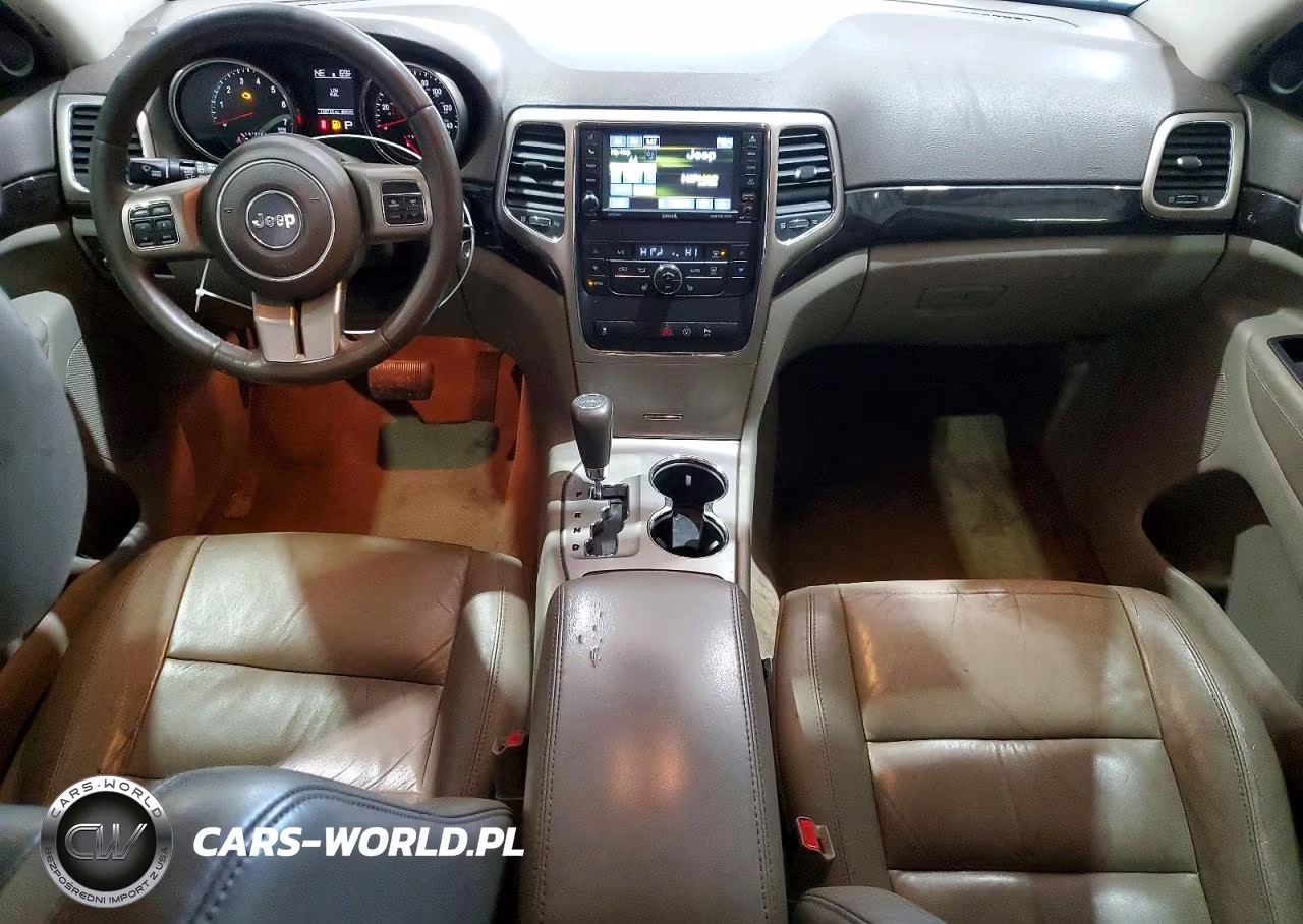 2013 Jeep Grand Cherokee Laredo VIN:1C4RJEAG6DC589184 - 8