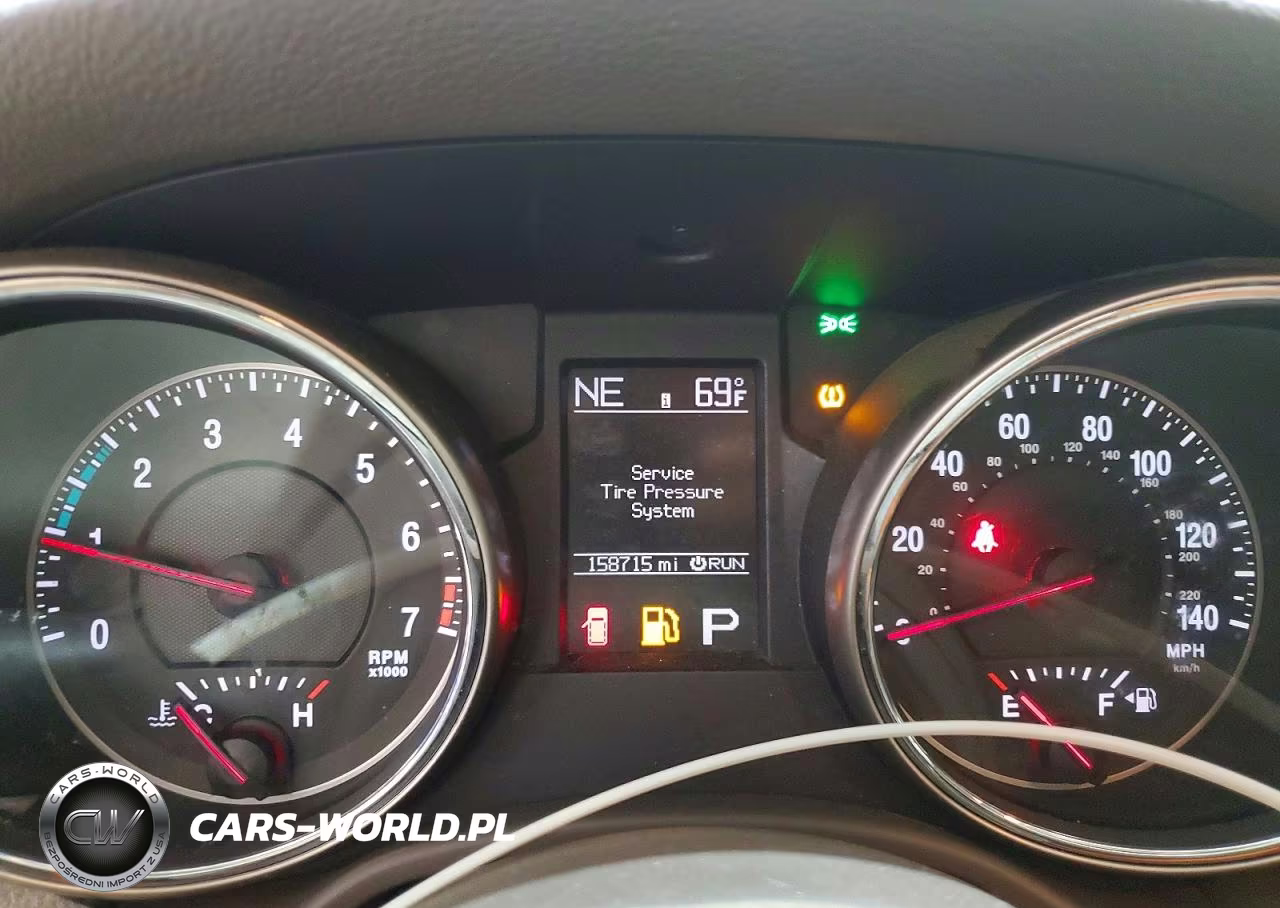 2013 Jeep Grand Cherokee Laredo VIN:1C4RJEAG6DC589184 - 9