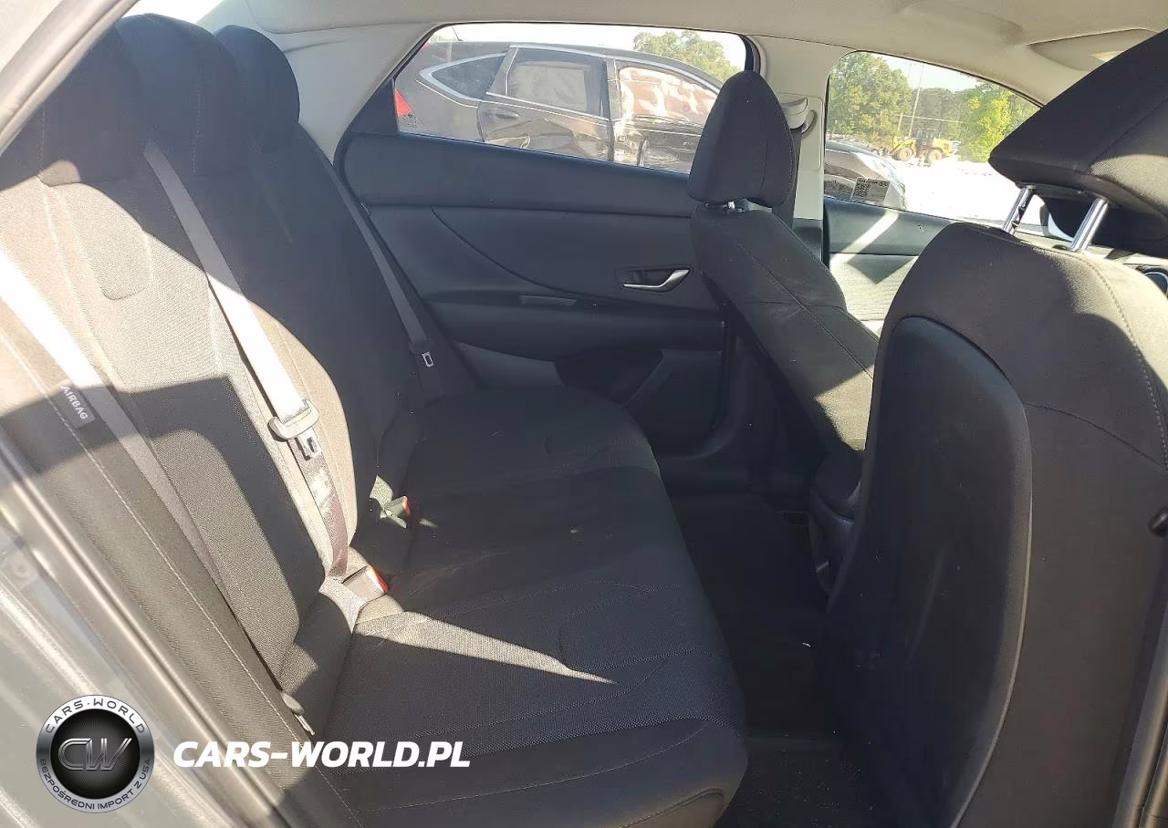 2025 Hyundai Elantra Se VIN:KMHLL4DG0SU968691 - 10