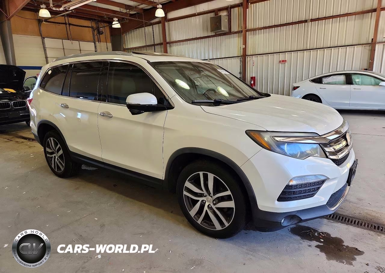 2016 Honda Pilot Touring VIN:5FNYF6H99GB124528 - 4