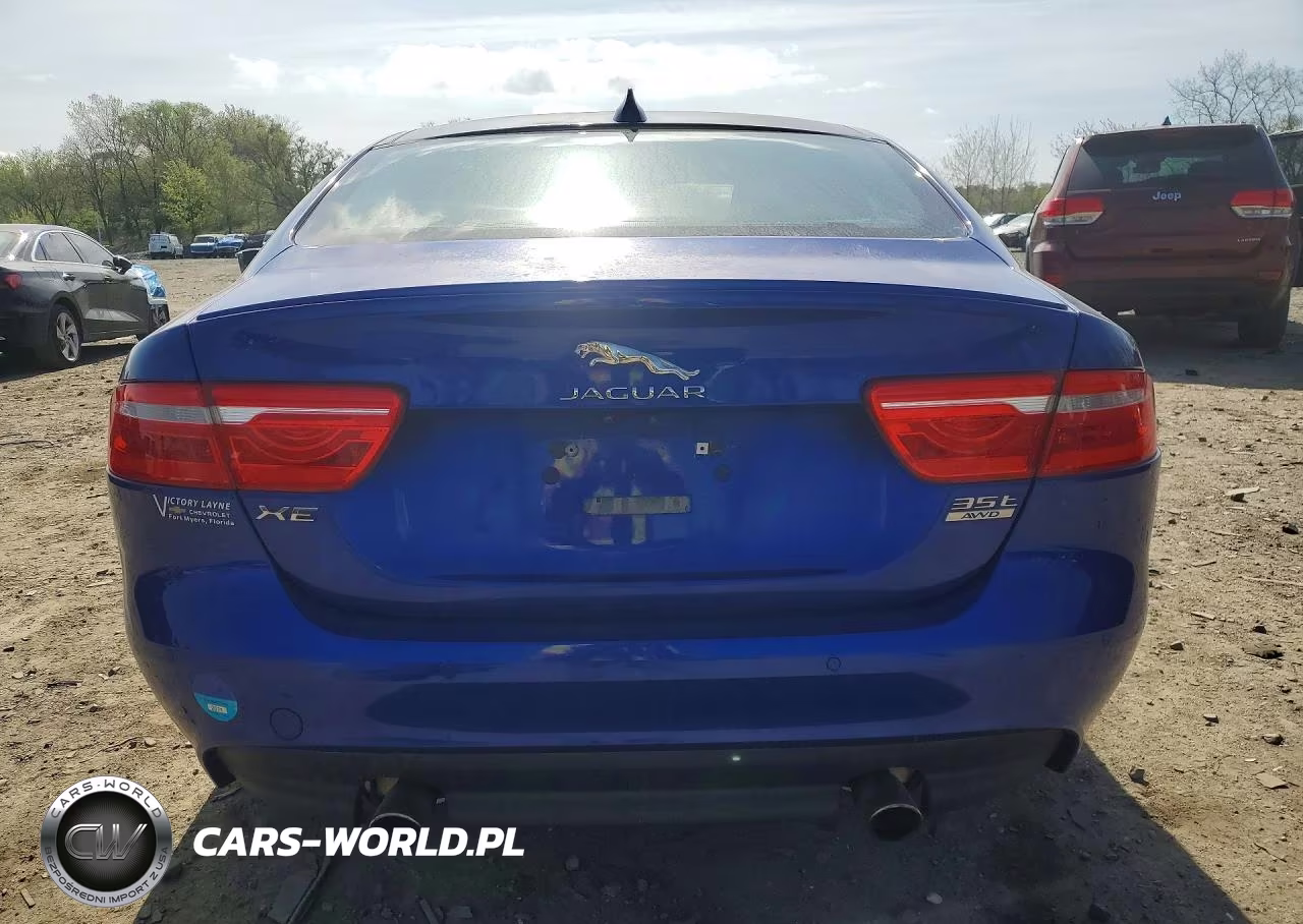 2017 Jaguar Xe R - Sport VIN:SAJAL4BV8HA968298 - 6