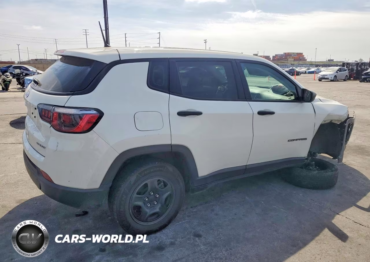 2018 Jeep Compass Sport VIN:3C4NJDAB8JT163140 - 3