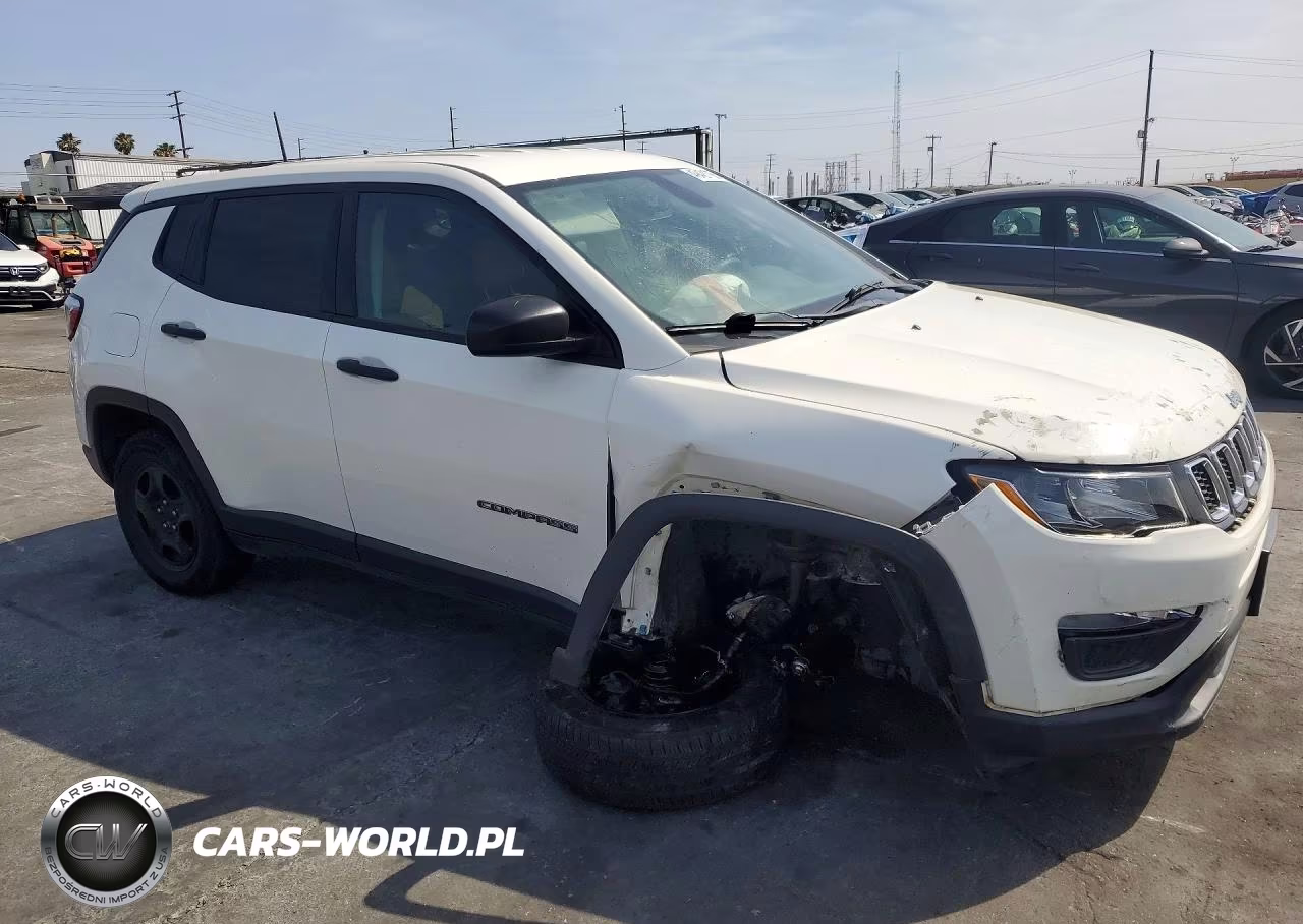 2018 Jeep Compass Sport VIN:3C4NJDAB8JT163140 - 4