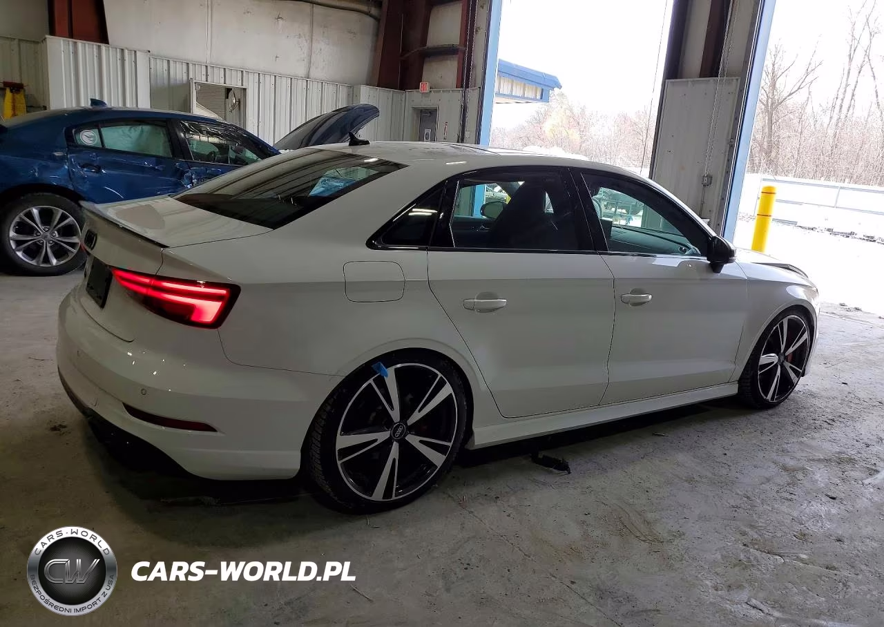 2019 Audi Rs3 VIN:WUABWGFF1KA904970 - 3