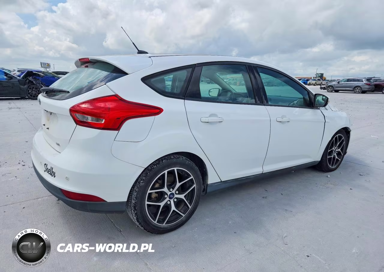 2018 Ford Focus Sel VIN:1FADP3M26JL241061 - 3