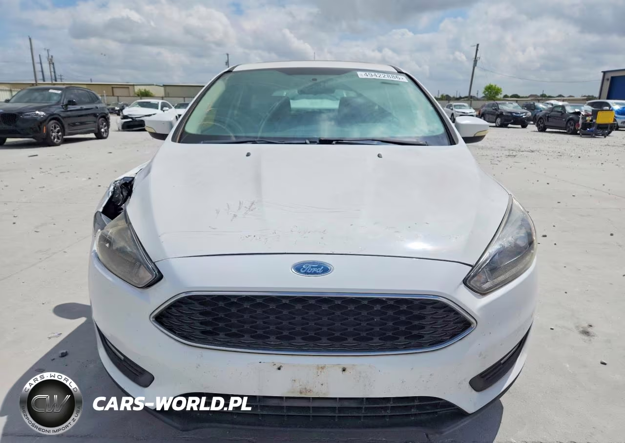 2018 Ford Focus Sel VIN:1FADP3M26JL241061 - 5