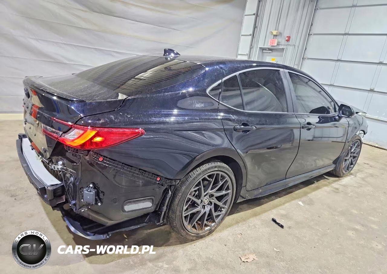2026 Toyota Camry Se VIN:4T1DBADK5TU546430 - 3