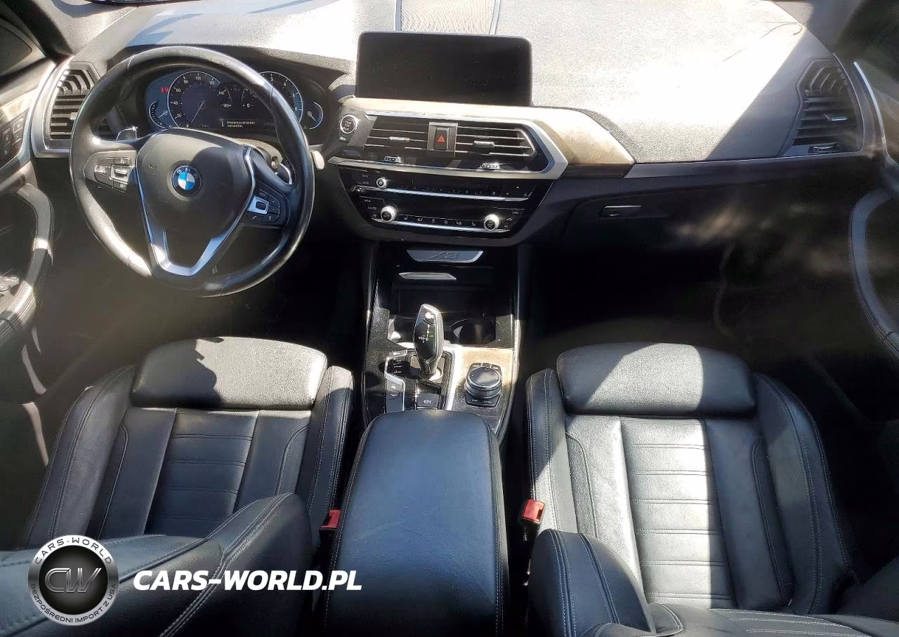 2018 BMW X3 xDrive30I VIN:5UXTR9C53JLC74776 - 8