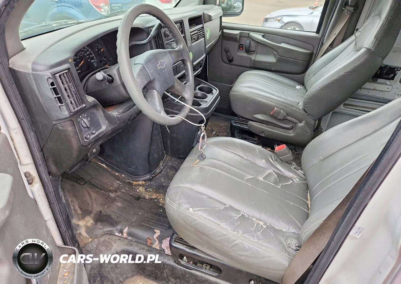 2007 Chevrolet Express G1500 VIN:1GCFG15X671101081 - 7