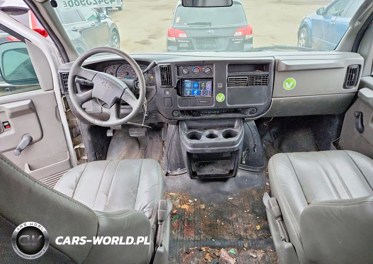 2007 Chevrolet Express G1500 VIN:1GCFG15X671101081 - 8