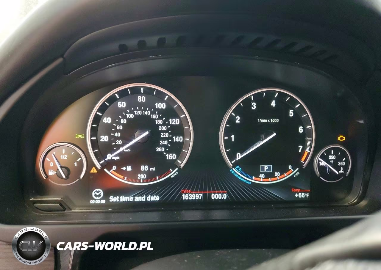 2015 BMW X5 xDrive50I VIN:5UXKR6C56F0J76597 - 9