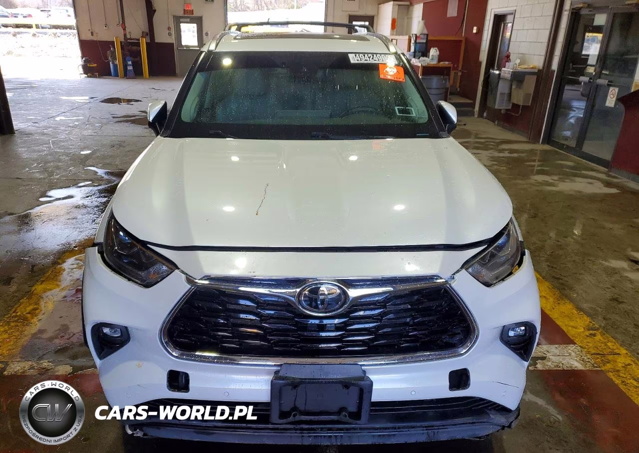2022 Toyota Highlander Platinum VIN:5TDFZRBH0NS200808 - 12