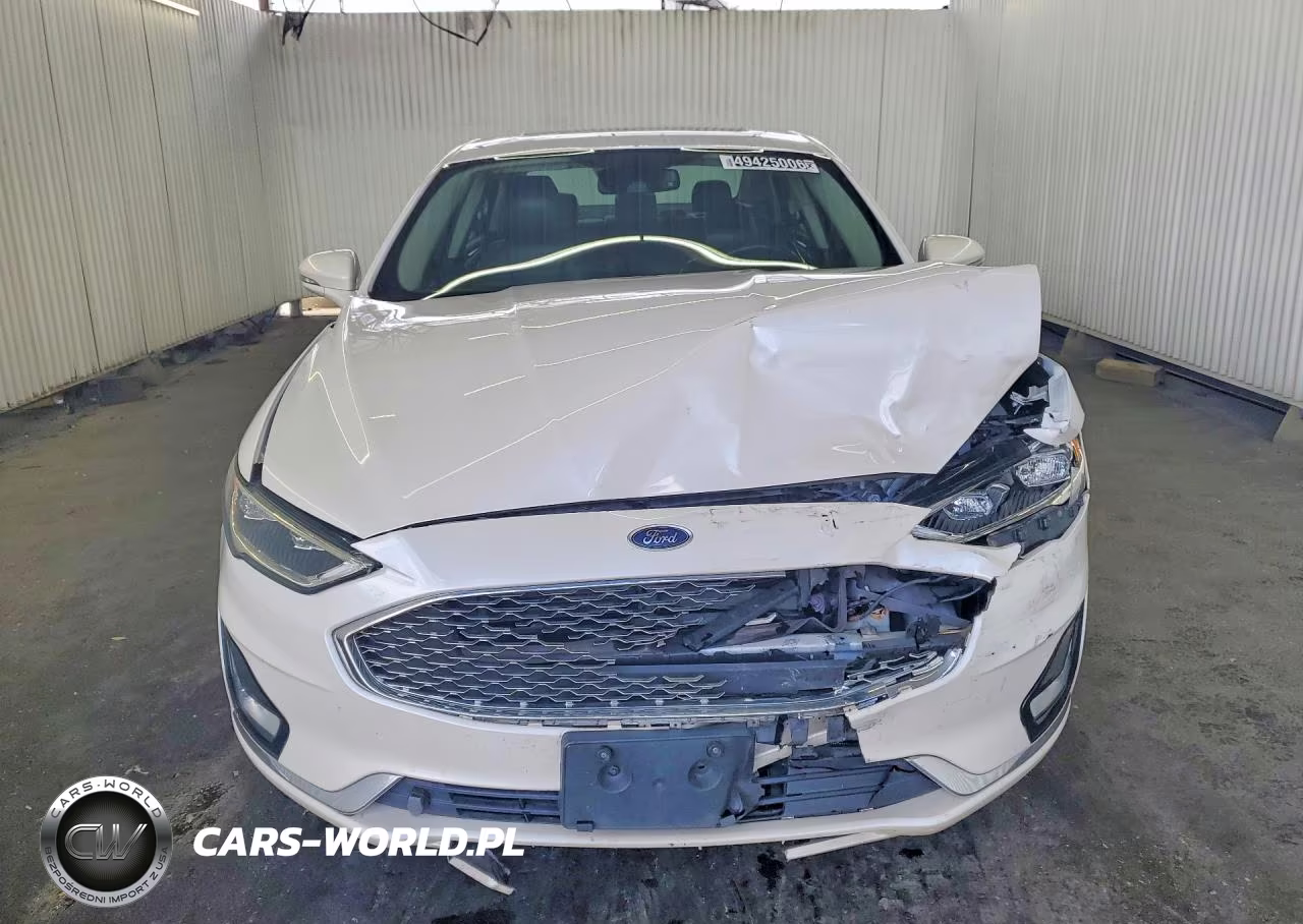 2019 Ford Fusion Titanium VIN:3FA6P0RU1KR243871 - 5