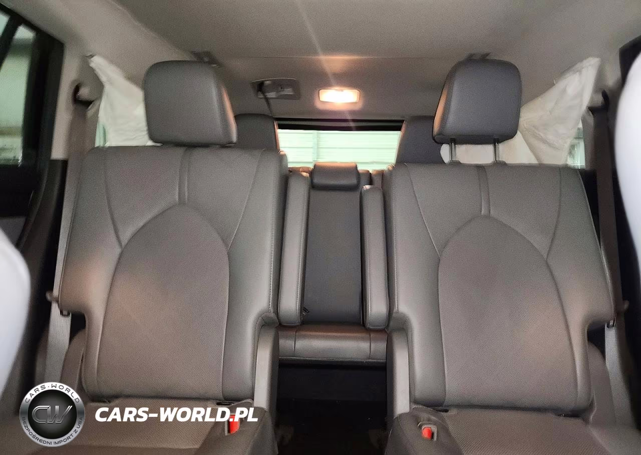 2022 Toyota Highlander Platinum VIN:5TDFZRBH1NS179760 - 10