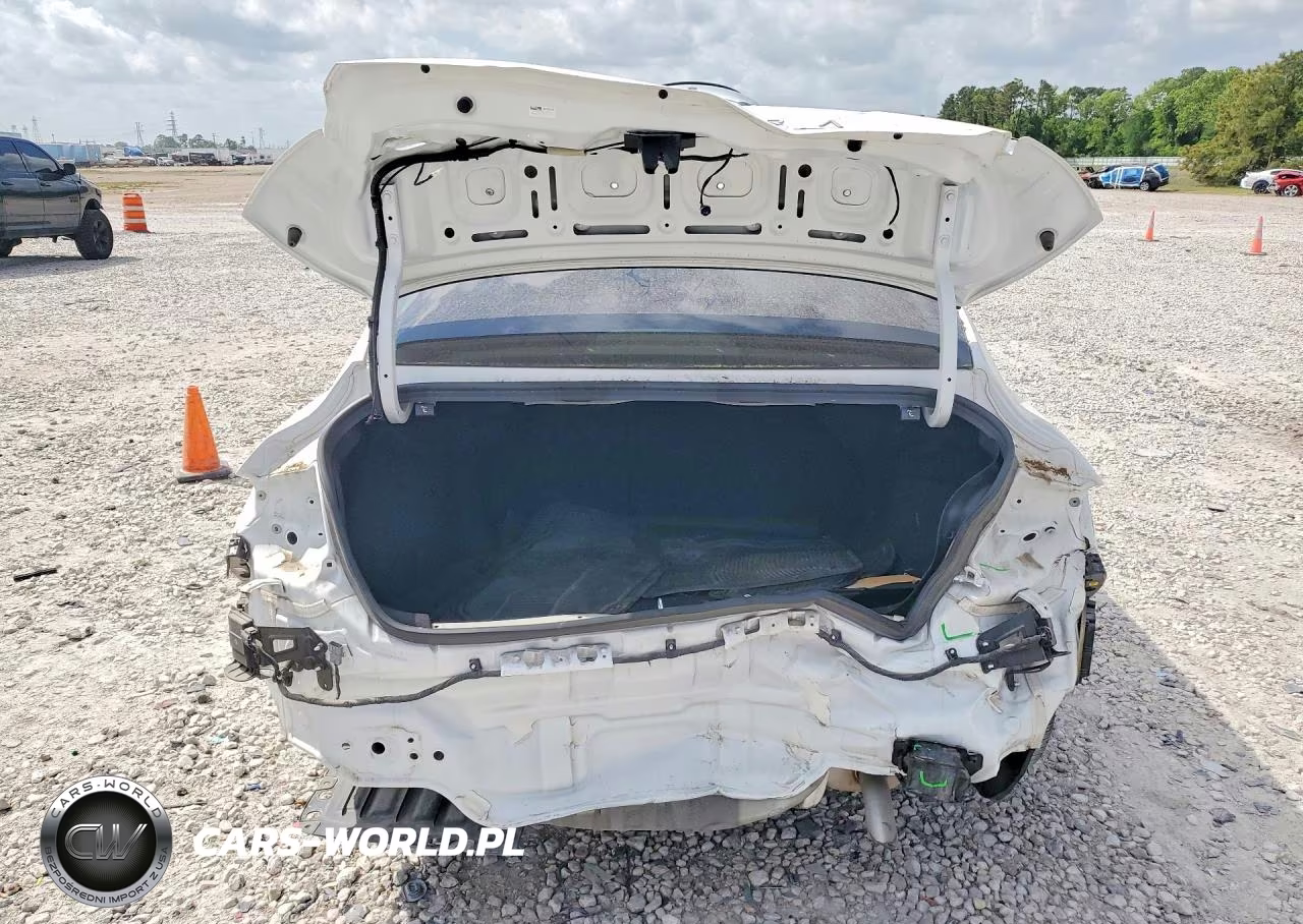 2025 Hyundai Elantra Sel Convenience VIN:KMHLS4DG1SU029049 - 6