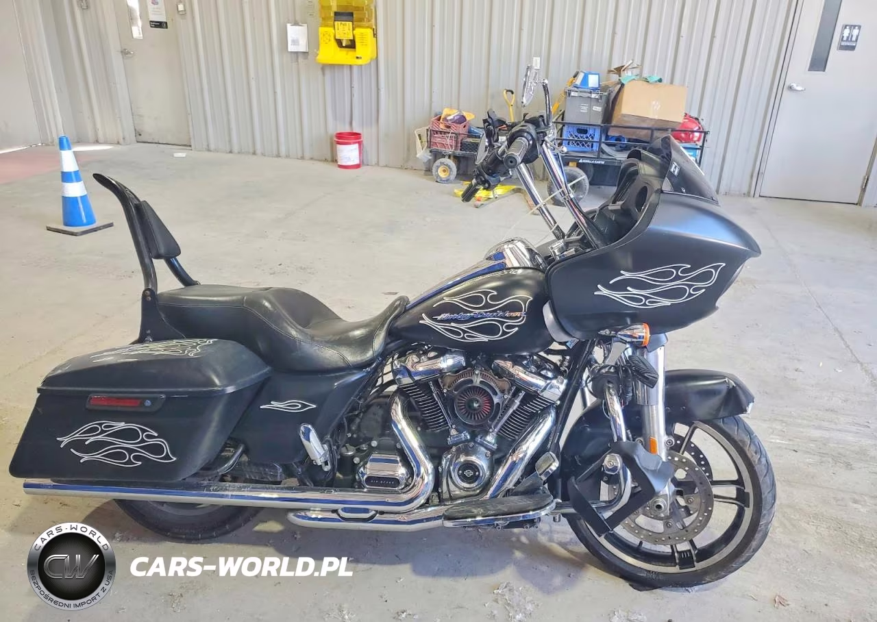 2017 Harley-Davidson Fltrxs Road Glide Special