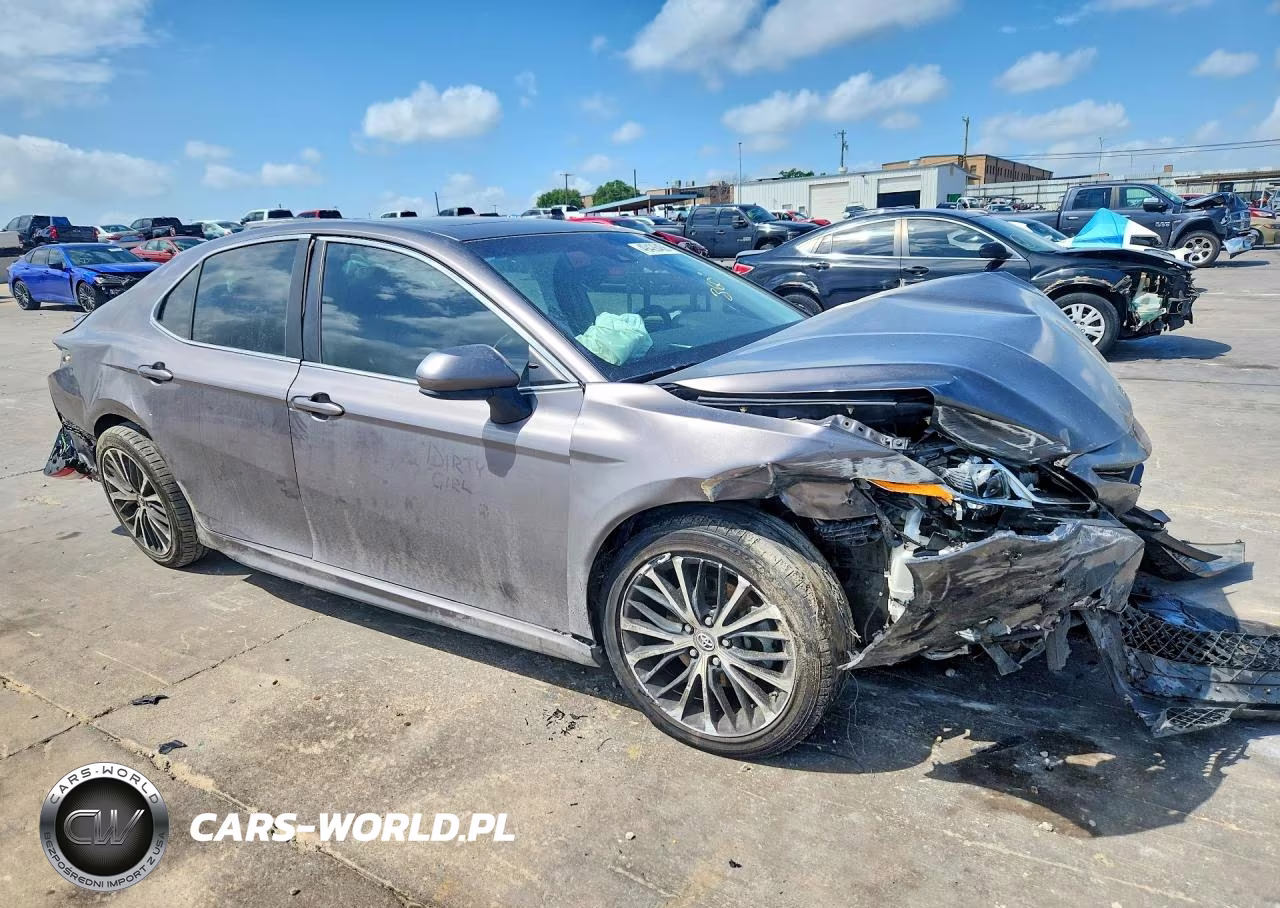 2018 Toyota Camry Se VIN:4T1B11HK7JU636499 - 4