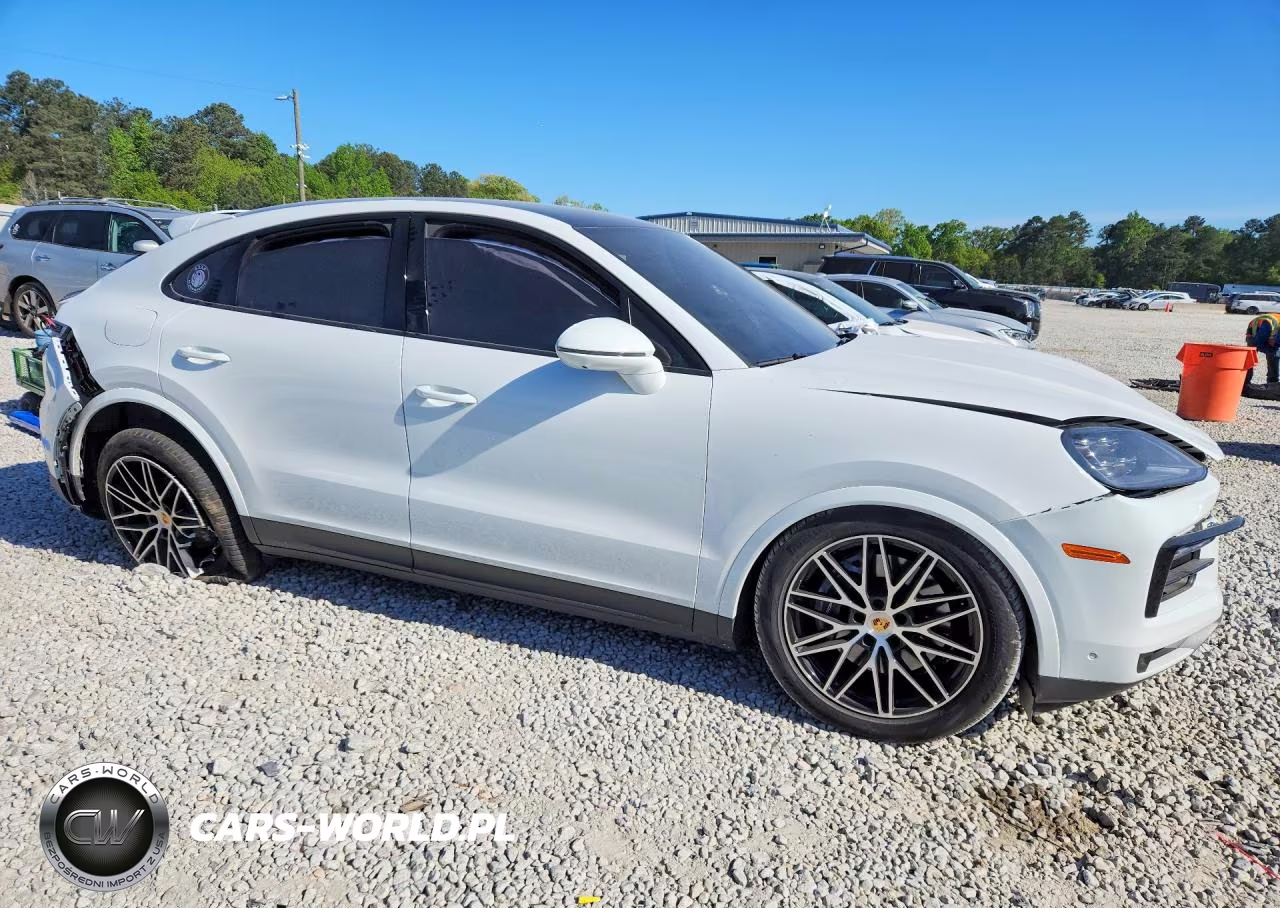 2024 Porsche Cayenne Coupe VIN:WP1BA2AY6RDA54574 - 4