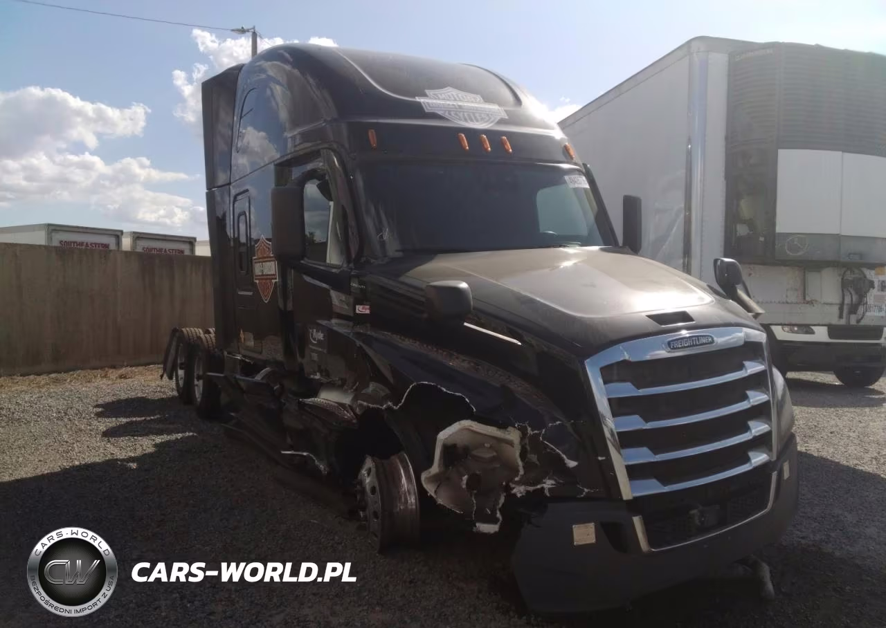 2021 Freightliner Cascadia 126