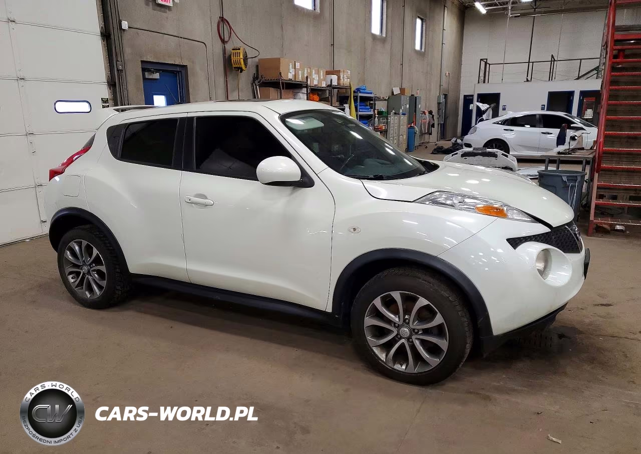 2011 Nissan Juke S VIN:JN8AF5MR5BT005418 - 4