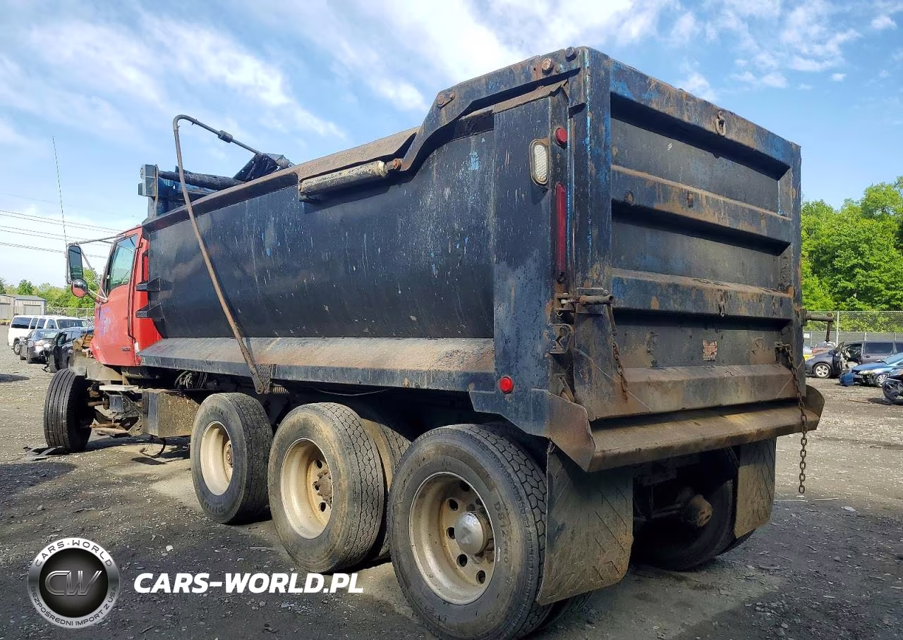 1999 Sterling Lt9522 Dump Truck VIN:2FZYFEDB0XAF16261 - 3