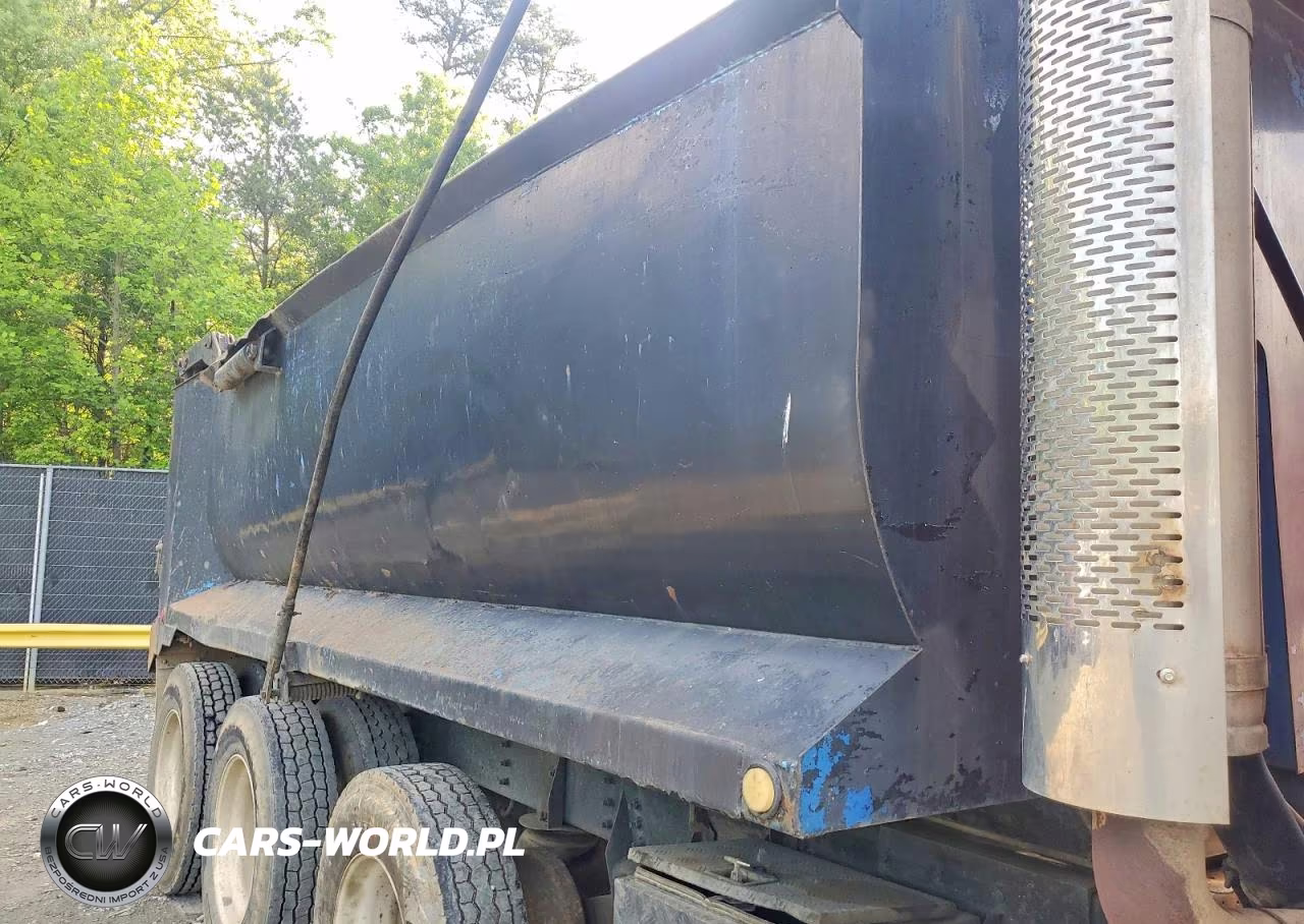 1999 Sterling Lt9522 Dump Truck VIN:2FZYFEDB0XAF16261 - 6