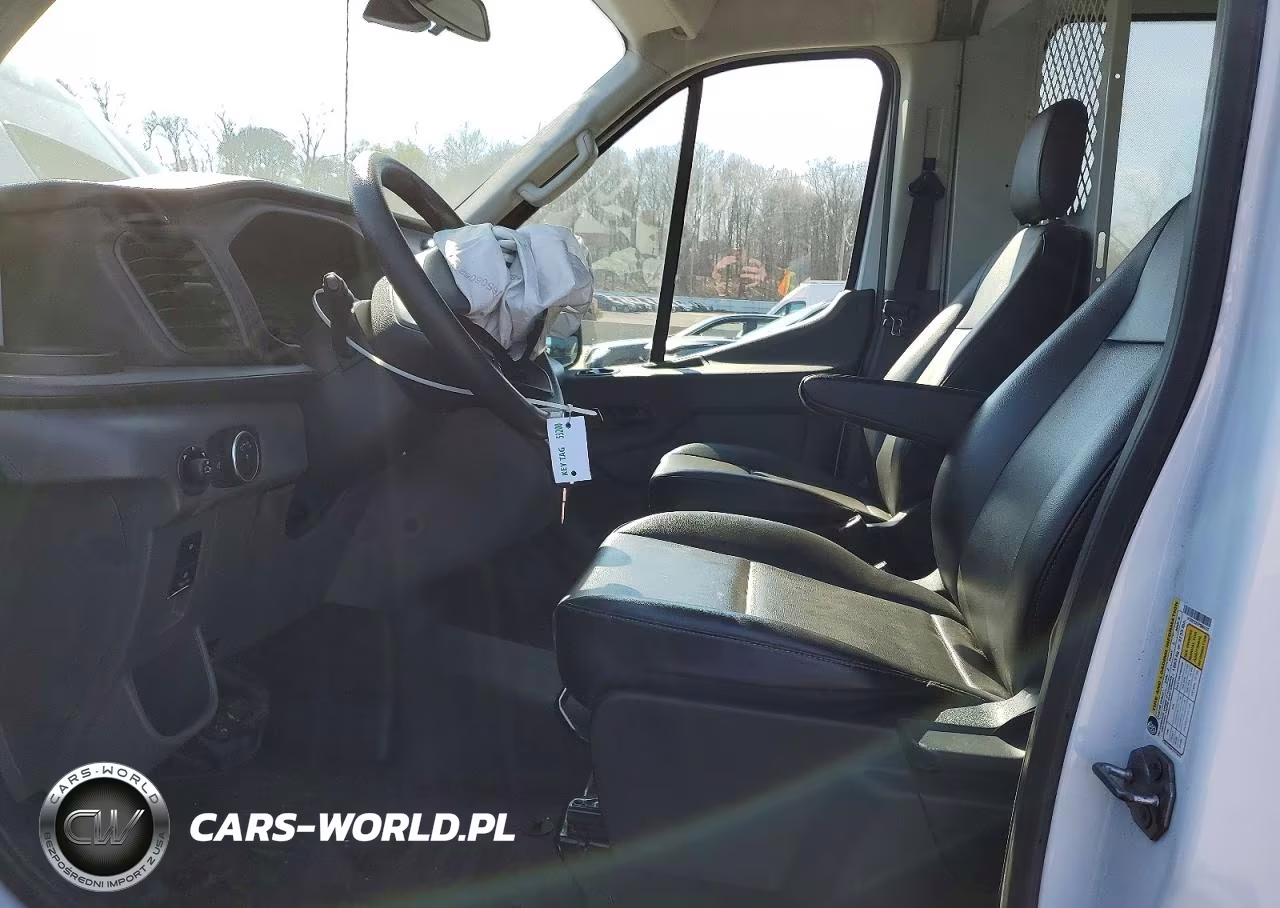 2023 Ford Transit 250 Delivery Van VIN:1FTBR1C81PKB84322 - 7