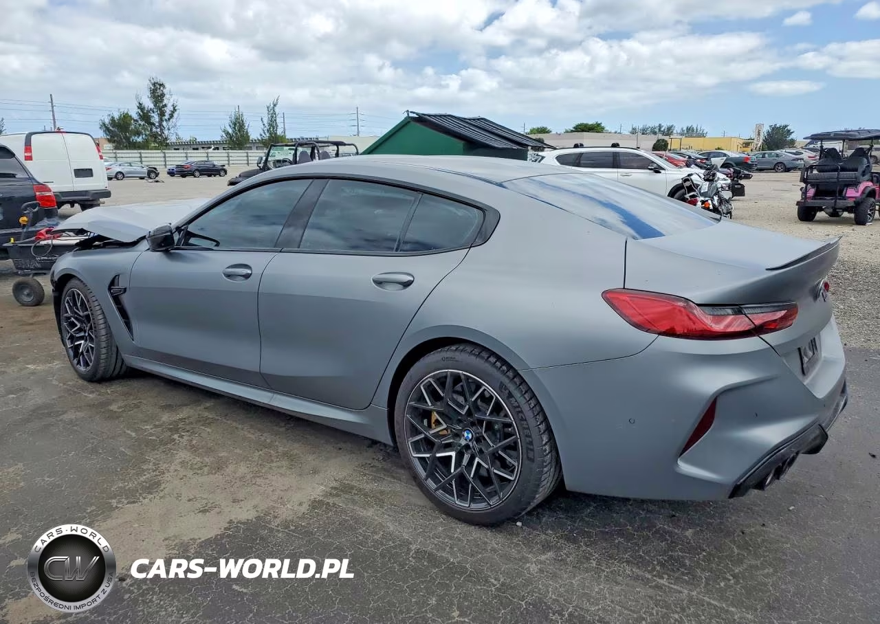 2025 BMW M8 VIN:WBSGV0C07SCV33680 - 2