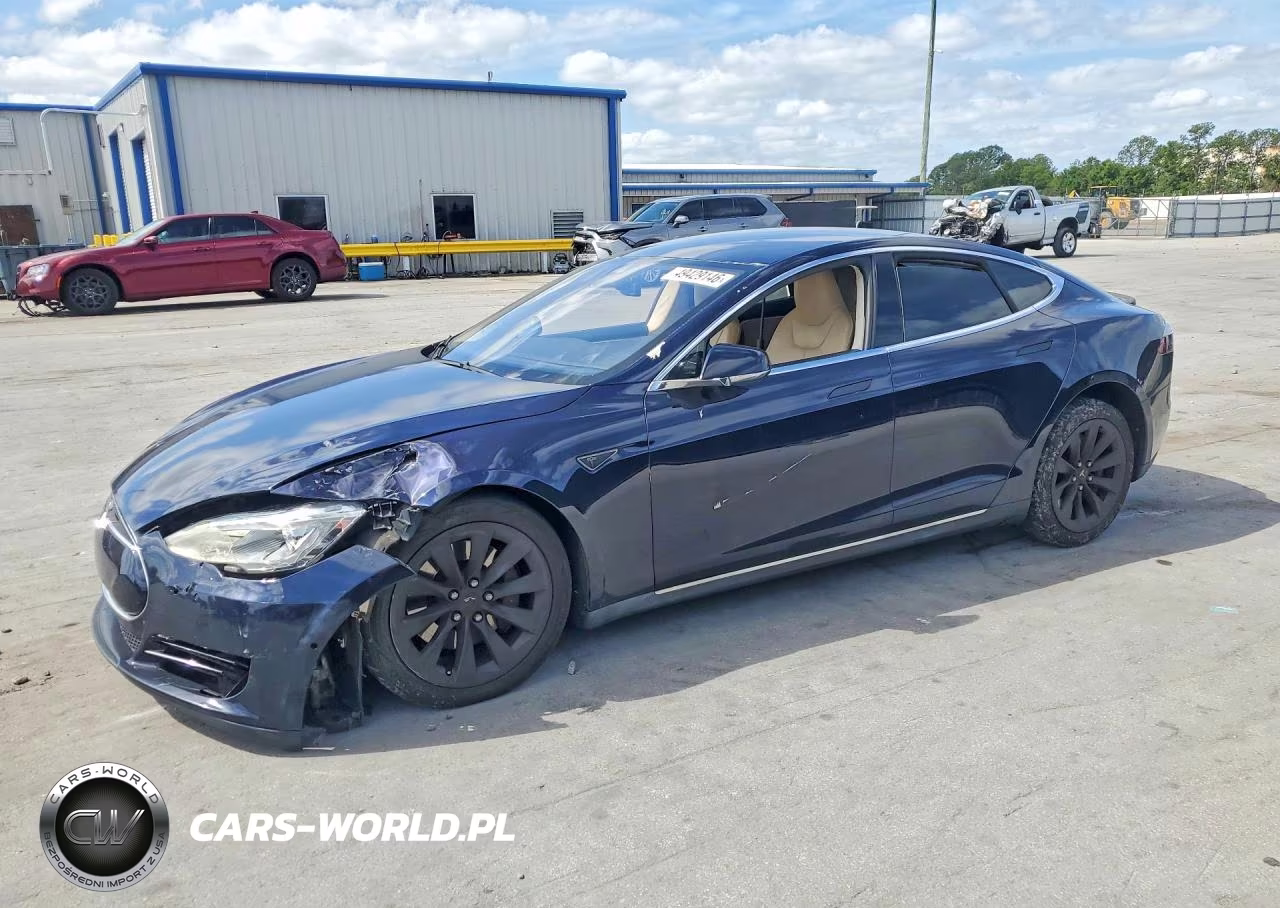 2015 Tesla Model S 85D