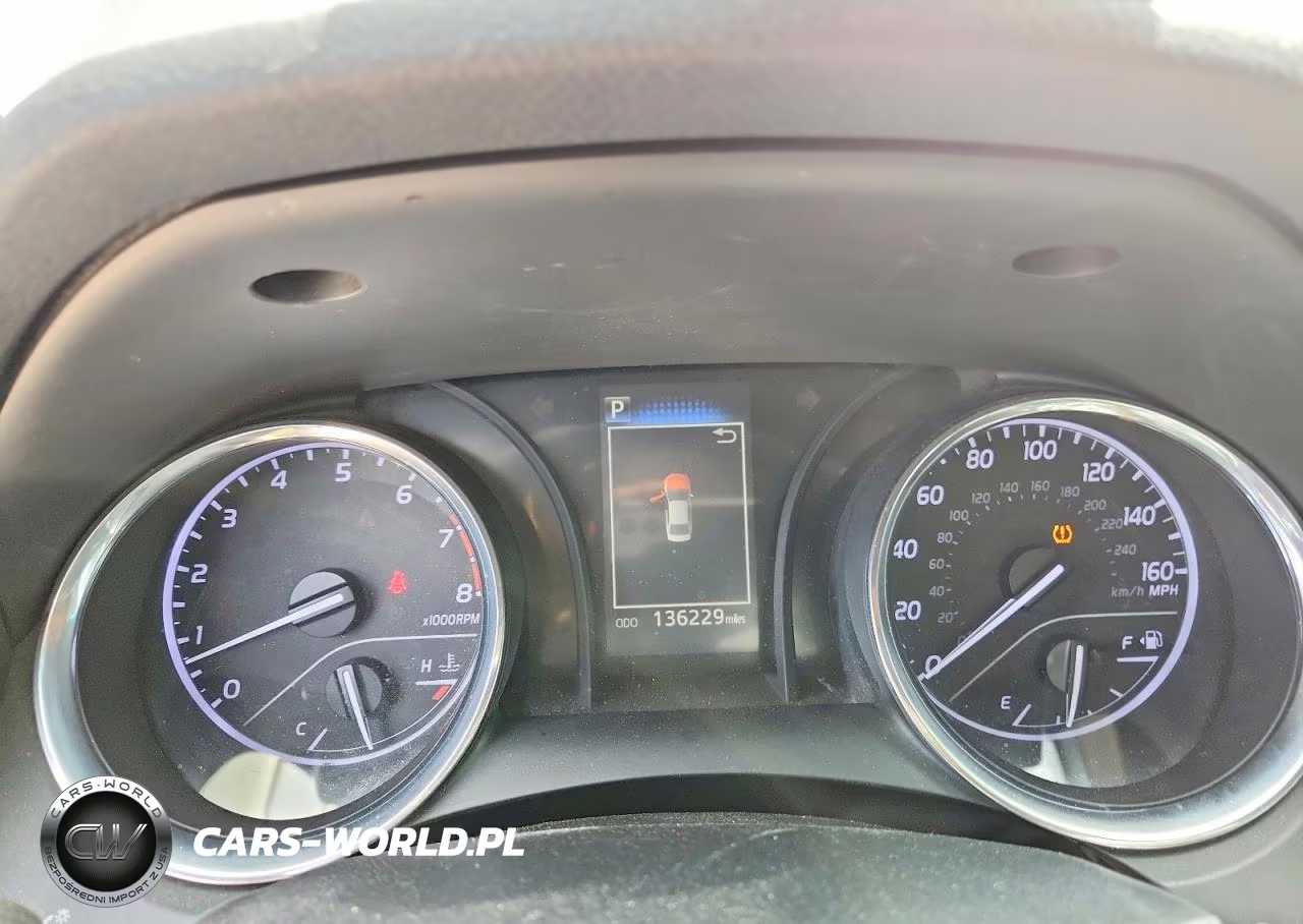 2020 Toyota Camry Le VIN:4T1C11AK5LU996422 - 9