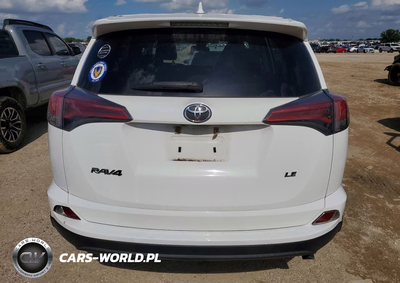 2018 Toyota Rav4 Le VIN:2T3ZFREV7JW438476 - 6