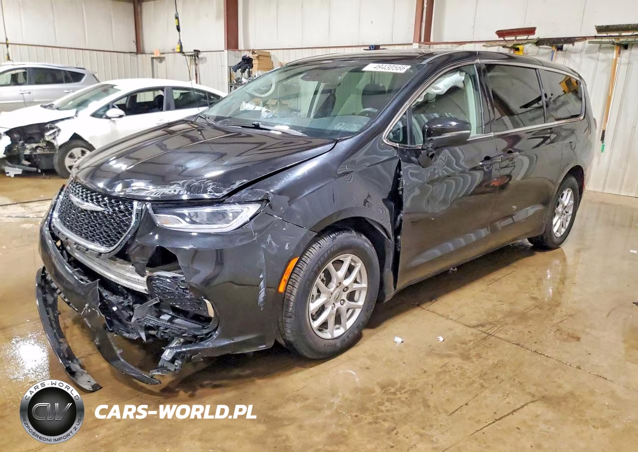 2023 Chrysler Pacifica Touring L