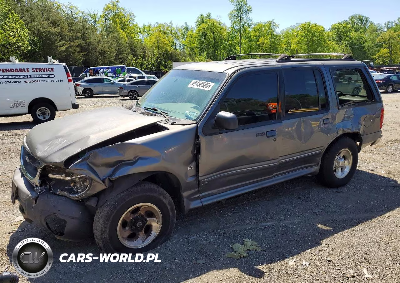 1999 Ford Explorer